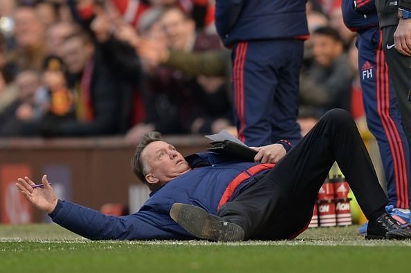 Daley Blind's Manchester United exit erases almost all memories of Van Gaal