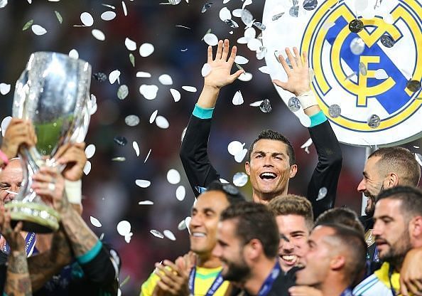 Real Madrid edges ManU for Super Cup title