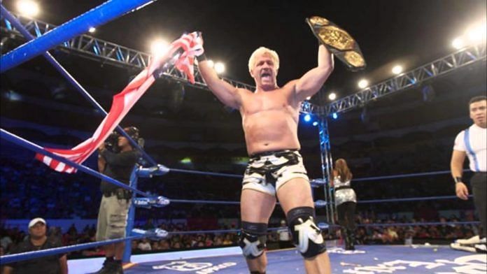 Jeff Jarrett shockingly becomes the AAA Mega Champion in 2018