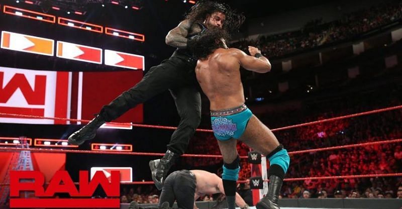 Roman Reigns vs Jinder Mahal