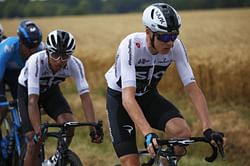 Froome happy as Tour de France heads for the mountains