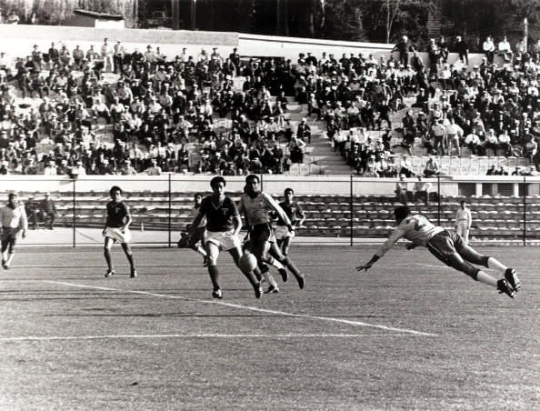 Sport. Football. 1962 World Cup Finals. Vina Del Mar, Chile. 30th May 1962. Group 3. Brazil 2 v Mexico 0. Brazil's Mario Zagallo (right) goes full length to score the first goal with a diving header.