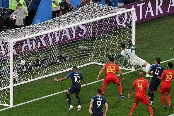 TOPSHOT-FBL-WC-2018-MATCH61-FRA-BEL