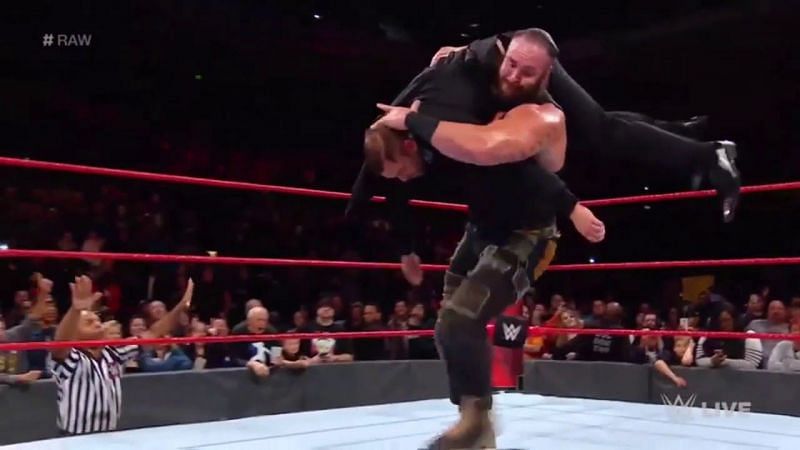 Strowman might not be the most dynamic performer, but he does do this move very well...