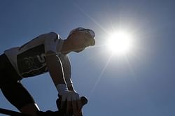 Sagan wins hilly Tour stage as Froome avoids trouble