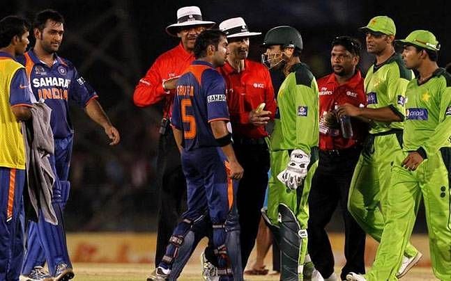 5 biggest fights in India vs Pakistan matches