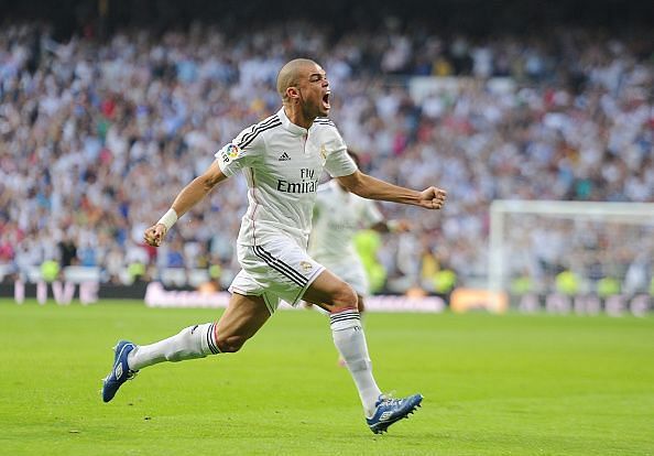 Real Madrid CF v FC Barcelona - La Liga