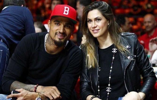 Football players and their relationship with supermodels