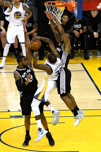 San Antonio Spurs v Golden State Warriors - Game One