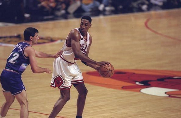 Scottie Pippen #33