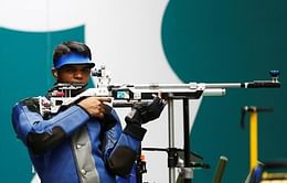 Asian Games 2018 : India win first Silver medal 10m Air Rifle Men Shooting