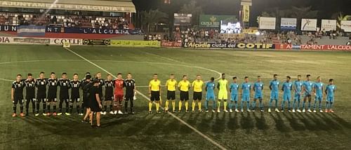 India U20 team lines up with Argentina U20 team at the Cotif Cup