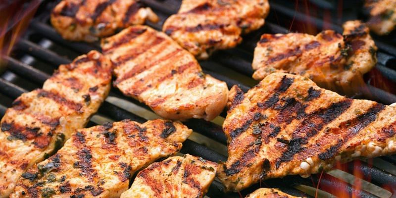Grilled chicken is an abundant source of lean protein