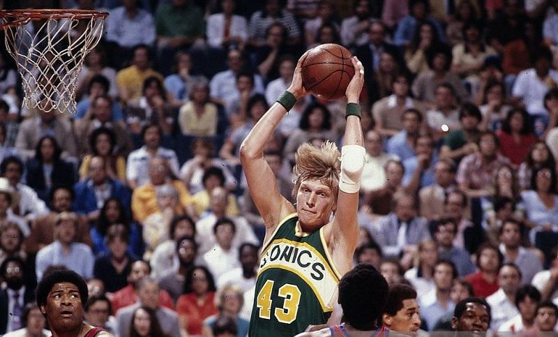 Sikma&#039;s No. 43 has been retired by the Seattle SuperSonics