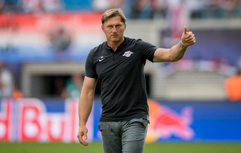 Hasenh&Atilde;&frac14;ttl guided Leipzig to a 2nd place finish in 2016/17