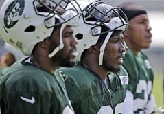 Jets' Middleton an inspiration as master's-toting playmaker