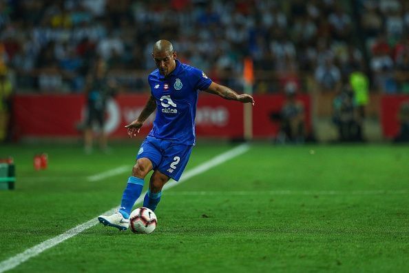 FC Porto v Desportivo das Aves - Portuguese Super Cup