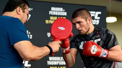 Javier Mendez (left) training with Khabib Nurmagomedov (right)