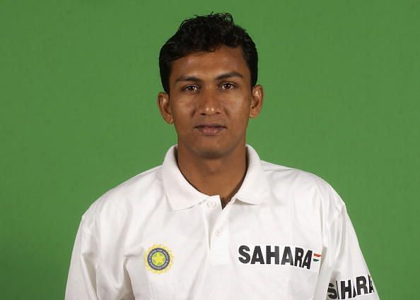 Royal Challengers Bangalore trying to rope in Sanjay Bangar as their new head coach