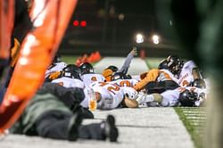 Gunfire near Illinois football game sends fans running away