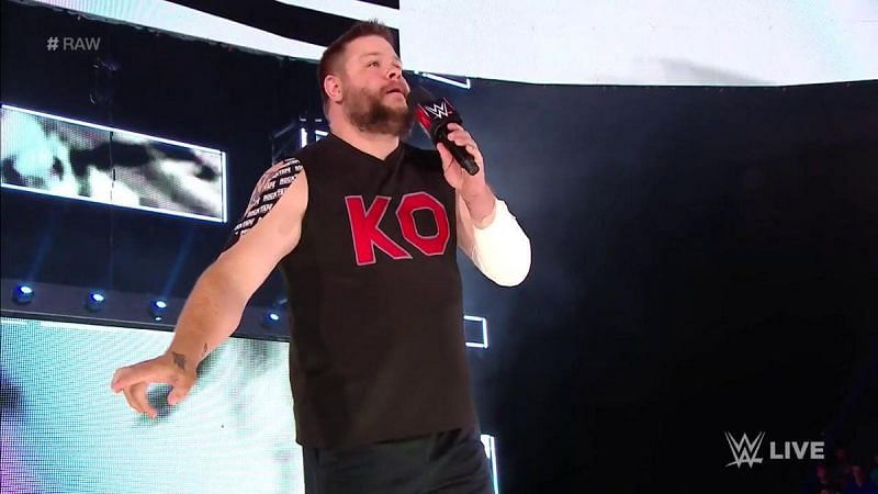 There&#039;s a chance that Owens could win the contract from Strowman!