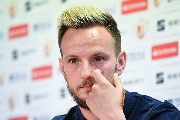 Reports: Barcelona set offer new contract to star midfielder to end PSG's pursuit