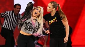 WWE News: Ronda Rousey throws shade at Bayley and Sasha Banks as a team