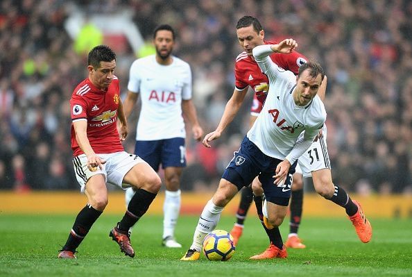 Manchester United v Tottenham Hotspur - Premier League