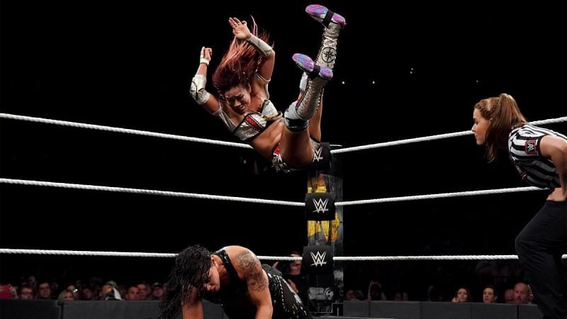 Baszler kicking out of the InSane Elbow was criminal