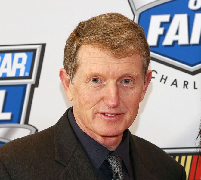 Hall of Famer Bill Elliott returns for Xfinity race