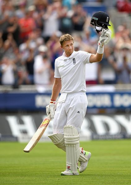 England v Pakistan: 2nd Investec Test - Day Two