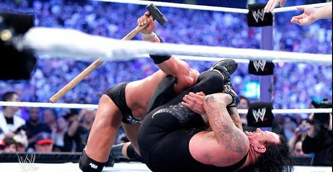 Triple H vs The Undertaker at WrestleMania 27