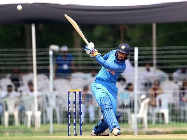 Indian eves lose the third One day international but win series