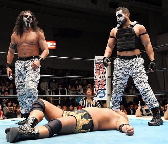 Tama Tonga and Tanga Loa 