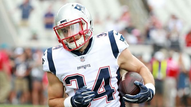 Patriots RB Rex Burkhead placed on injured reserve
