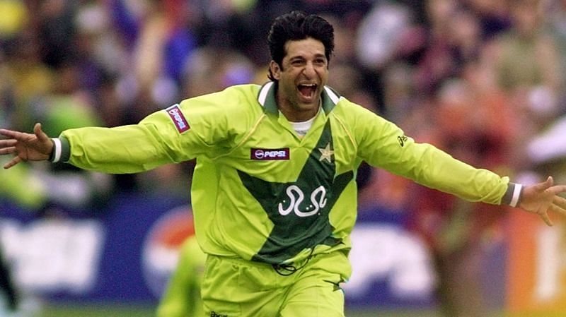 Wasim Akram won the Player of the match award for his bowling.