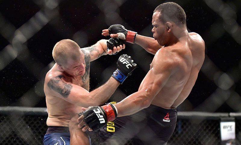 Francisco Trinaldo stopped Evan Dunham with a savage knee to the body