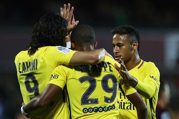 Metz v Paris Saint Germain - Ligue 1