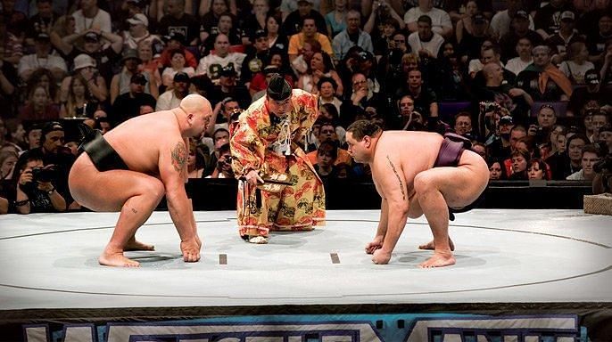Big Show and Akebono Sumo wrestled at WrestleMania 21