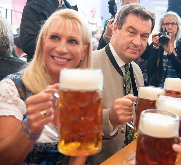 Politicians Meet At Annual Gillamoos Gathering As Bavarian Elections Near