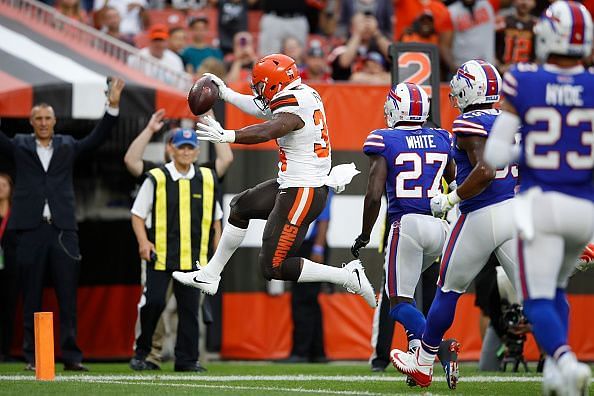 Buffalo Bills v Cleveland Browns