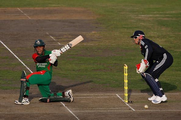 Bangladesh v England - 2nd ODI