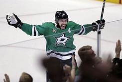 Stars All-Star center Seguin signs $78.8M, 8-year extension