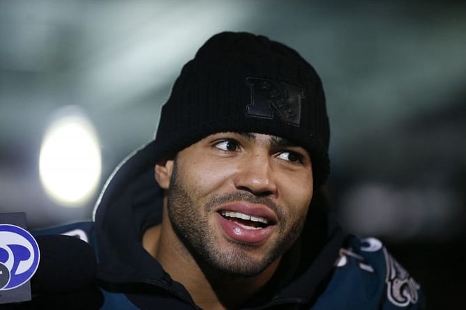 Ex-Browns LB Kendricks pleads guilty to insider trading