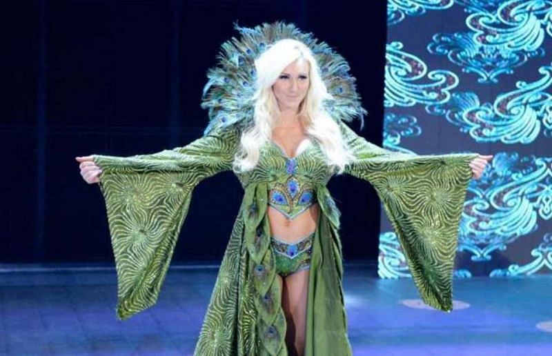 Charlotte, WWE,