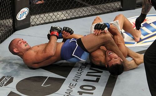 The straight armbar is a common arm submission in the UFC