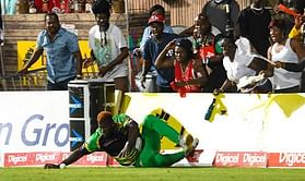 5 Bizarre Cricket rules you didn't know about