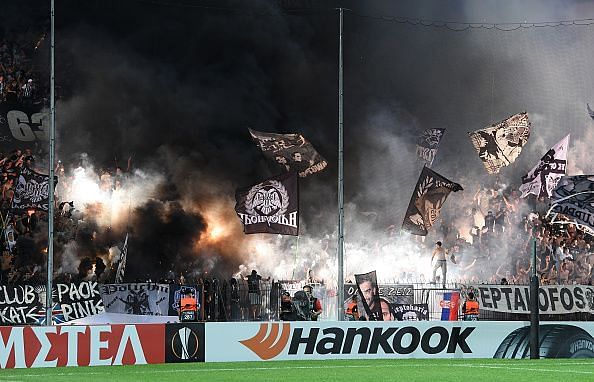 The PAOK ultras made it a volatile atmosphere inside the stadium