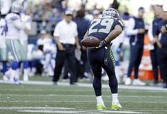 Wilson 2 TDs, Thomas 2 picks, Seahawks beat Cowboys 24-13