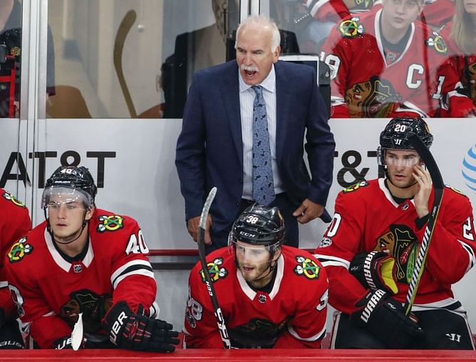 Blackhawks looking for turnaround after missing playoffs